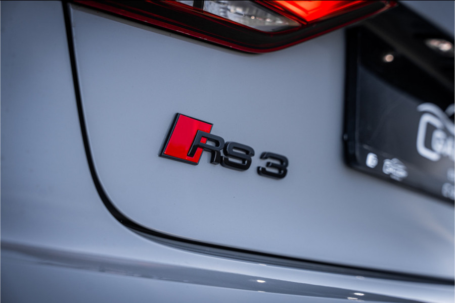 Audi RS3 Limousine 2.5 TFSI quattro - Panorama | B&O | Virtual | Keyless