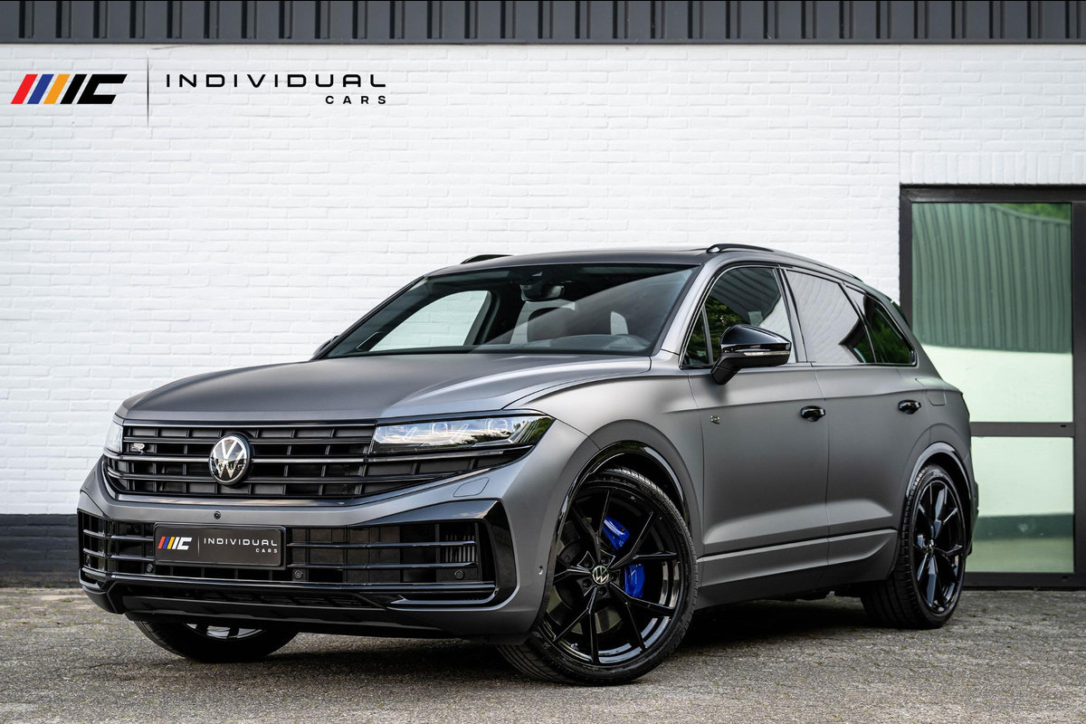 Volkswagen Touareg 3.0 TSI eHybrid R 4M Puglia MATLAK DynAudio Volkswagen Touareg 3.0 TSI eHybrid R 4M Puglia MATLAK DynAudio