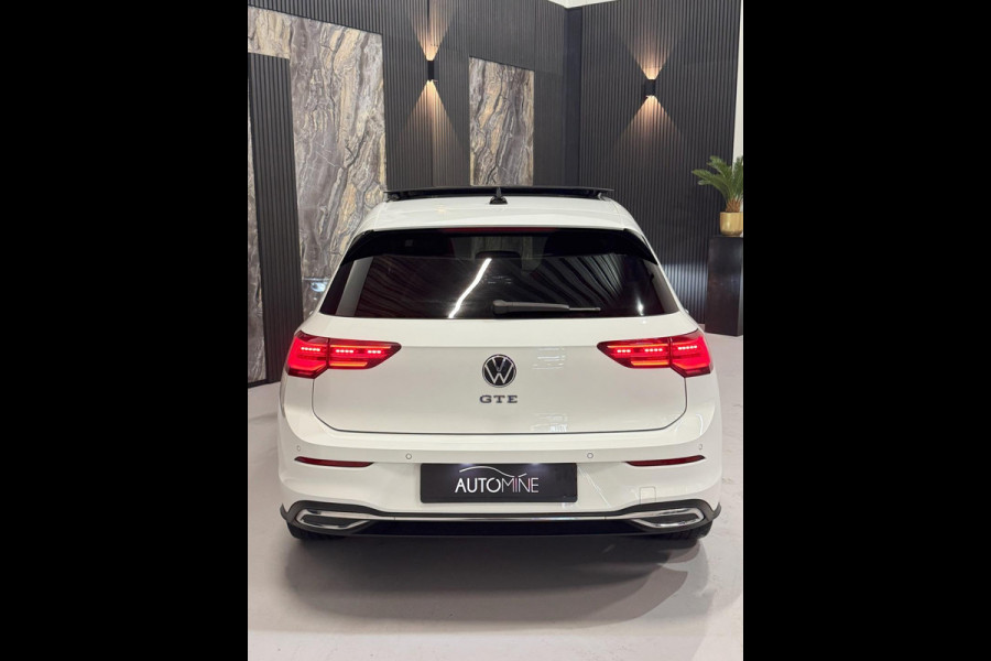 Volkswagen Golf GTE 1.4 eHyb|PANO|HUD|IQ|SFEER|BOMVOL