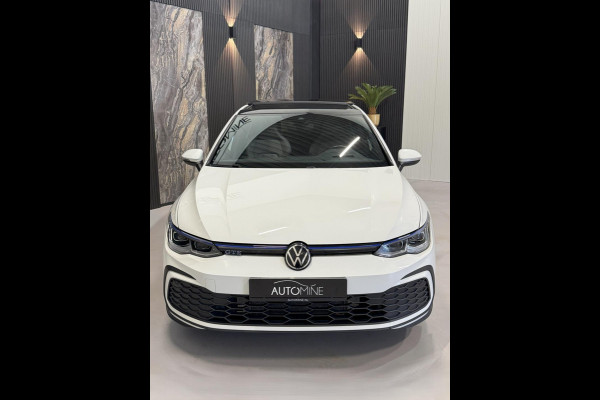 Volkswagen Golf GTE 1.4 eHyb|PANO|HUD|IQ|SFEER|BOMVOL