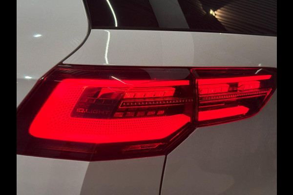 Volkswagen Golf GTE 1.4 eHyb|PANO|HUD|IQ|SFEER|BOMVOL