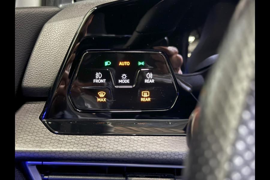 Volkswagen Golf GTE 1.4 eHyb|PANO|HUD|IQ|SFEER|BOMVOL
