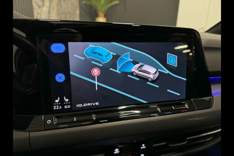Volkswagen Golf GTE 1.4 eHyb|PANO|HUD|IQ|SFEER|BOMVOL