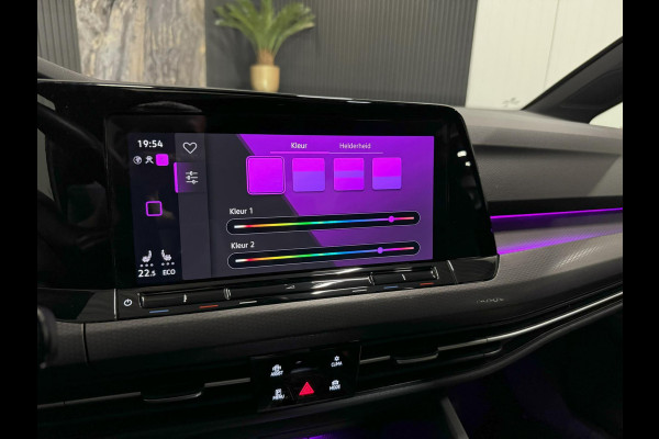 Volkswagen Golf GTE 1.4 eHyb|PANO|HUD|IQ|SFEER|BOMVOL