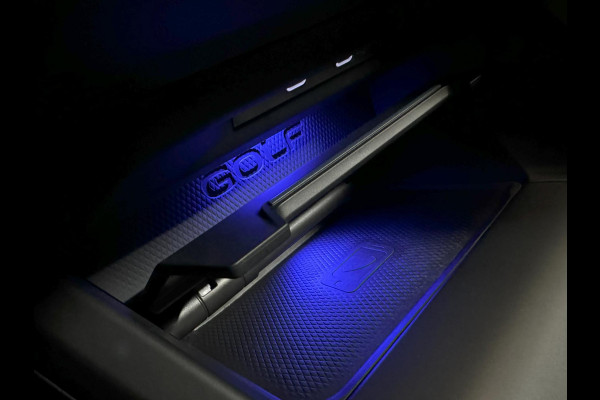 Volkswagen Golf GTE 1.4 eHyb|PANO|HUD|IQ|SFEER|BOMVOL