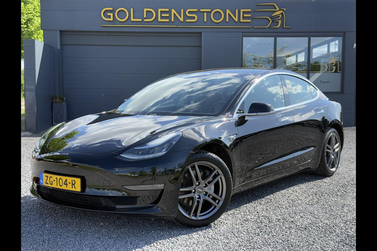Tesla Model 3 Long Range RWD 75 kWh 1e Eigenaar,Autopilot,Panodak,BTW Auto,Leder,360 Camera,NL Auto,N.A.P,Nieuwe APK bij Aflevering Tesla Model 3 Long Range RWD 75 kWh 1e Eigenaar,Autopilot,Panodak,BTW Auto,Leder,360 Camera,NL Auto,N.A.P,Nieuwe APK bij Aflevering