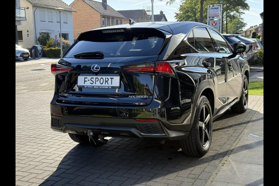 Lexus NX 300h AWD F Sport Line | Trekhaak, Panoramadak, Facelift, Leer, Stoelverwarming, Head up display, Dodehoekherkenning, 1500KG Trek