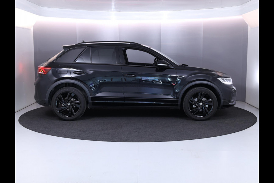 Volkswagen T-Roc 1.5 TSI R-Line 150 pk Automaat DSG) | Verlengde garantie | Navigatie via App | Parkeersensoren (Park assist) | Acteruitrijcamera | Black Style pakket | R-Line |