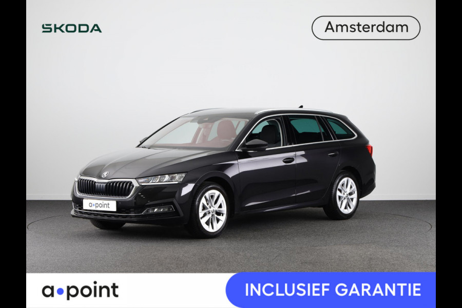 Škoda Octavia Combi 1.0 e-TSI Business Edition Plus 110 pk Automaat (DSG) | Verlengde garantie | Navigatie | Trekhaak | Parkeersensoren | Adaptieve cruise control | Stoelverwarming |