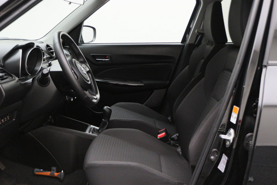Suzuki Swift 1.2 Stijl Smart Hybrid Climate, ACC, Camera, Apple Carplay, DAB, LED, Trekhaak, 16''