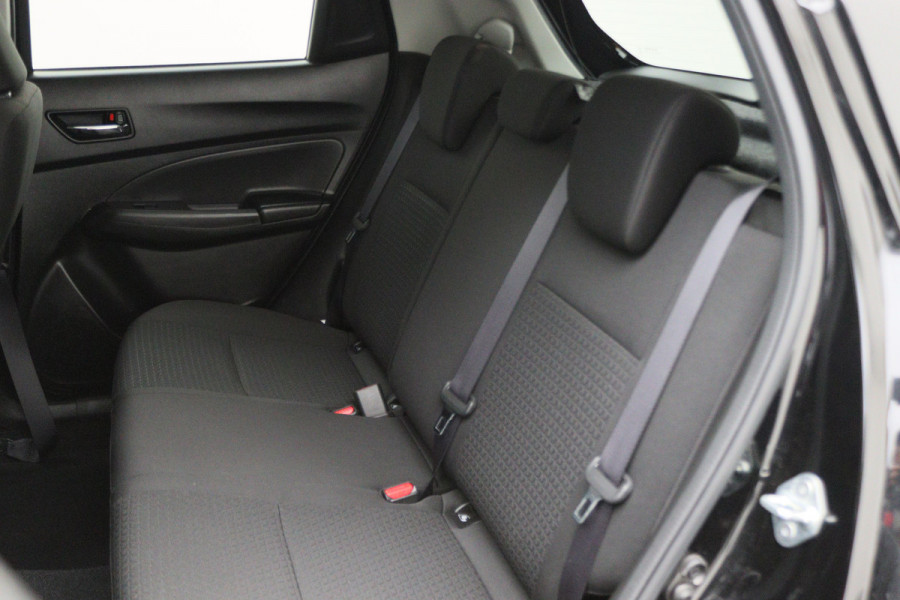 Suzuki Swift 1.2 Stijl Smart Hybrid Climate, ACC, Camera, Apple Carplay, DAB, LED, Trekhaak, 16''