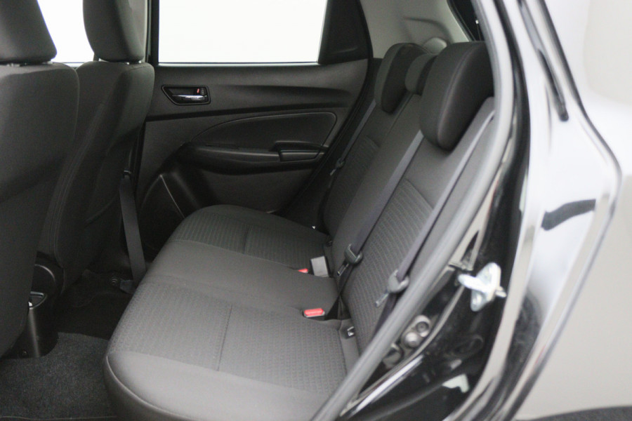 Suzuki Swift 1.2 Stijl Smart Hybrid Climate, ACC, Camera, Apple Carplay, DAB, LED, Trekhaak, 16''