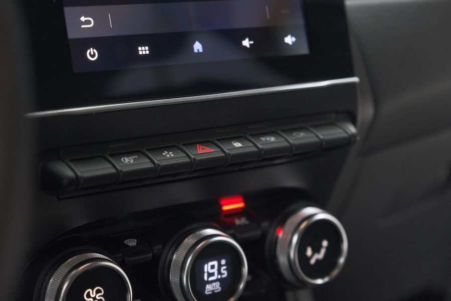 Renault Captur TCe 90 Techno | 360 Camera | Navigatie | 9.3 Inch Groot Scherm | Apple Carplay | Parkeersensoren