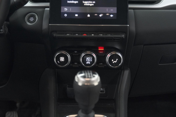 Renault Captur TCe 90 Techno | 360 Camera | Navigatie | 9.3 Inch Groot Scherm | Apple Carplay | Parkeersensoren