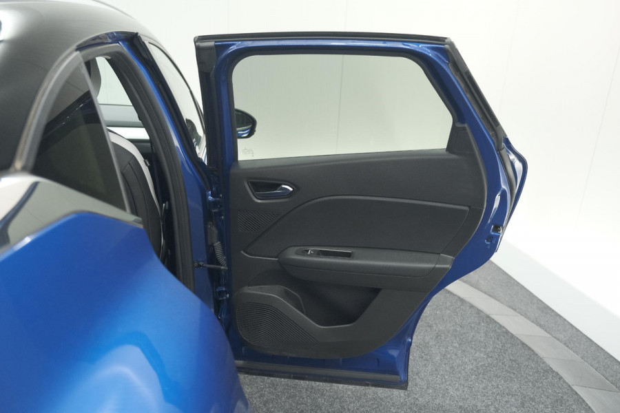 Renault Captur TCe 90 Techno | 360 Camera | Navigatie | 9.3 Inch Groot Scherm | Apple Carplay | Parkeersensoren