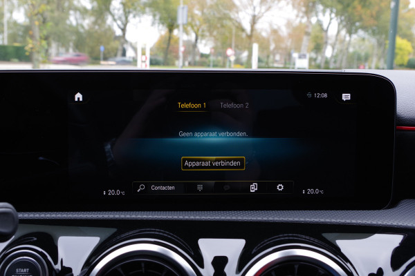 Mercedes-Benz A-Klasse 200 164 PK Automaat AMG-Line Business Solutions, Night-Pakket, Panoramadak, LED, Camera, Leder-Alcantara