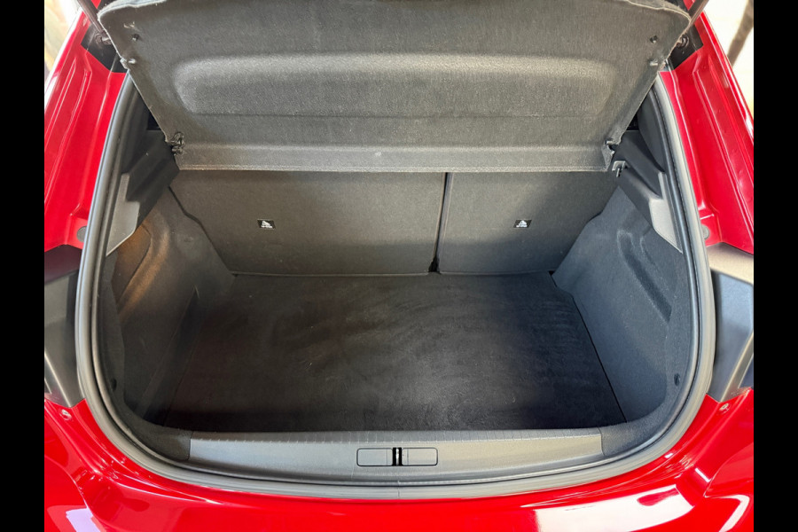 Peugeot 208 1.2 PureTech GT, Automaat, Pano, 3D cockpit, Nieuwstaat