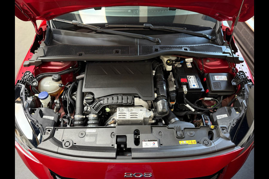 Peugeot 208 1.2 PureTech GT, Automaat, Pano, 3D cockpit, Nieuwstaat