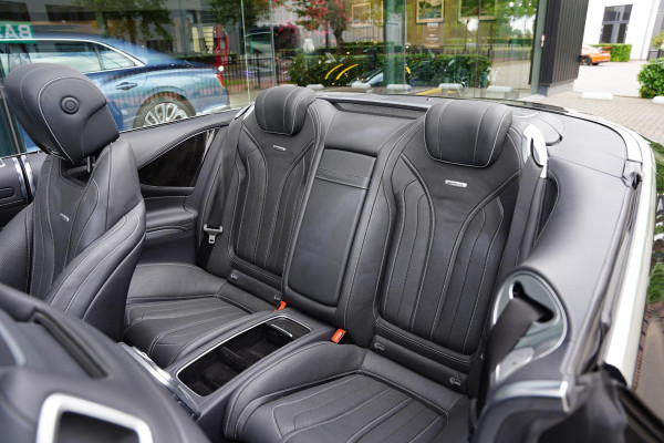 Mercedes-Benz S-Klasse 63 AMG Cabriolet 4-Matic Nachtzicht Burmester
