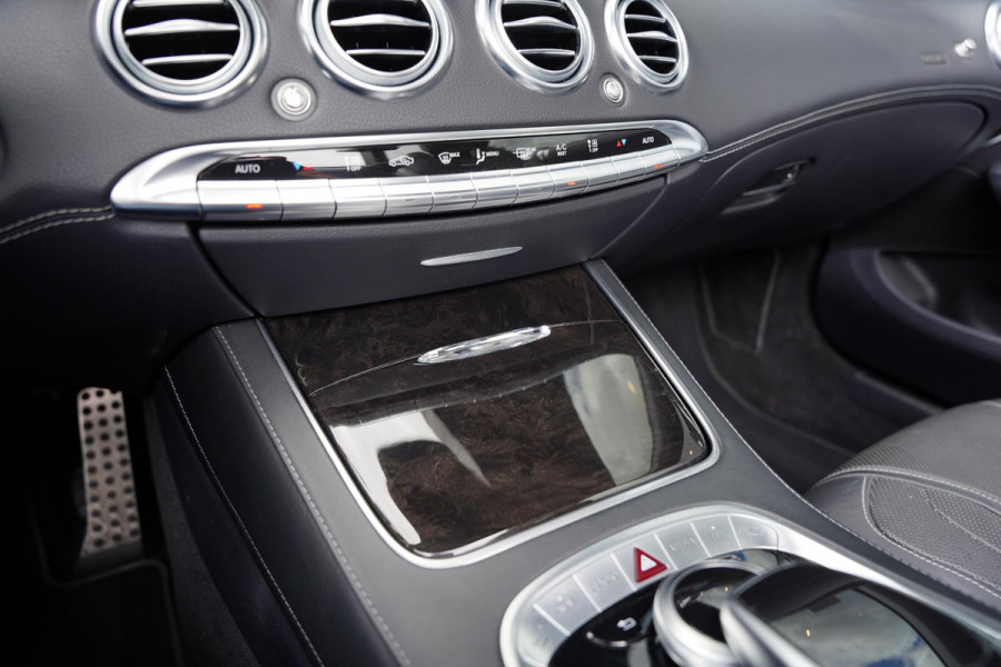 Mercedes-Benz S-Klasse 63 AMG Cabriolet 4-Matic Nachtzicht Burmester