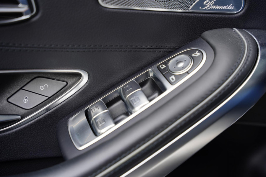 Mercedes-Benz S-Klasse 63 AMG Cabriolet 4-Matic Nachtzicht Burmester