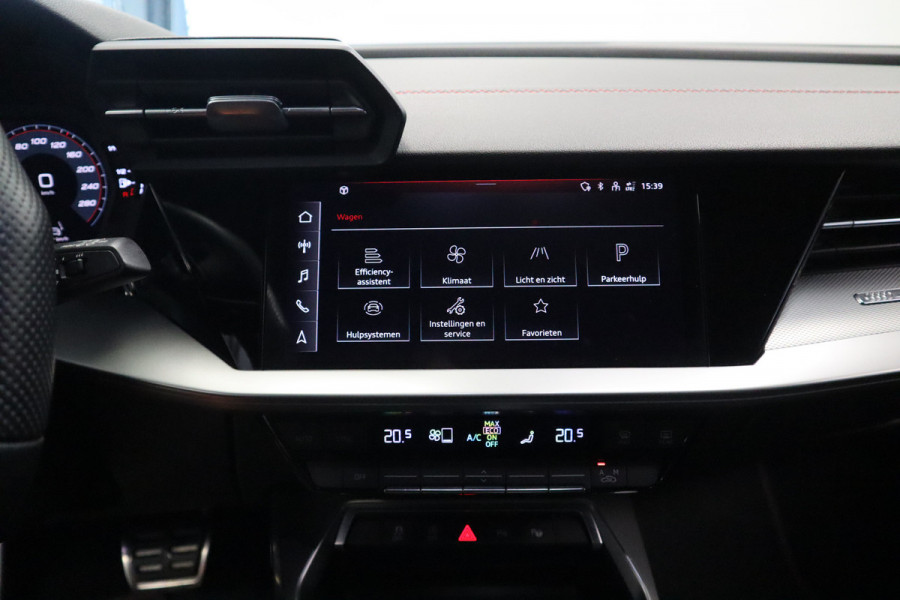 Audi A3 Sportback 35 TFSI S edition 150PK Navigatie 17LMV  volleder interieur Cruise Control parking ass.