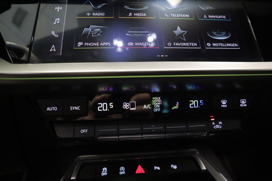 Audi A3 Sportback 35 TFSI S edition 150PK Navigatie 17LMV  volleder interieur Cruise Control parking ass.