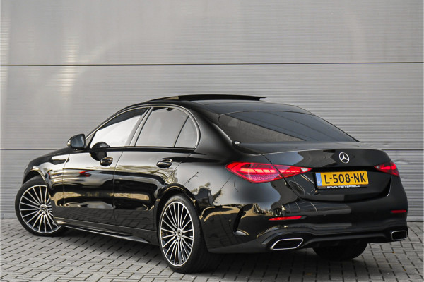 Mercedes-Benz C-Klasse 180 AMG Line Pano Night Leder 19"
