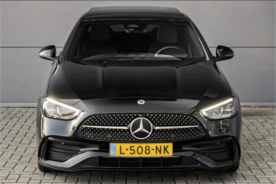 Mercedes-Benz C-Klasse 180 AMG Line Pano Night Leder 19"