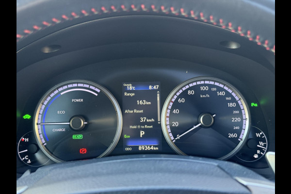 Lexus NX 300h AWD F Sport Line | Trekhaak, Panoramadak, Facelift, Leer, Stoelverwarming, Head up display, Dodehoekherkenning, 1500KG Trek