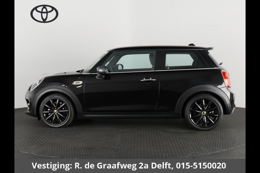 MINI Mini Electric Essential 33 kWh Cooper-S 184 pk | Half Leder | Camera |