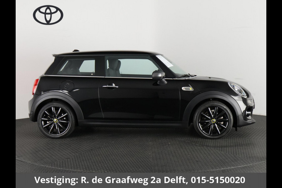 MINI Mini Electric Essential 33 kWh Cooper-S 184 pk | Half Leder | Camera |