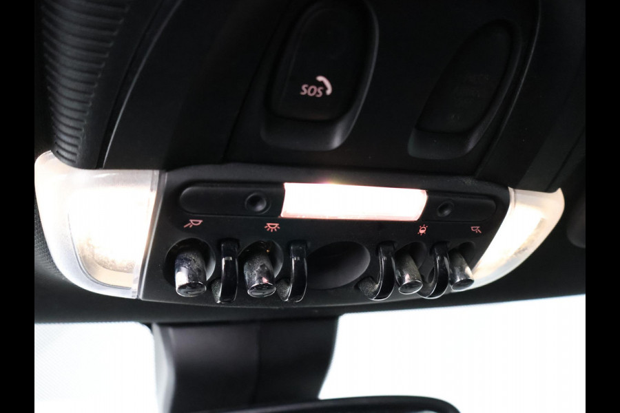 MINI Mini Electric Essential 33 kWh Cooper-S 184 pk | Half Leder | Camera |