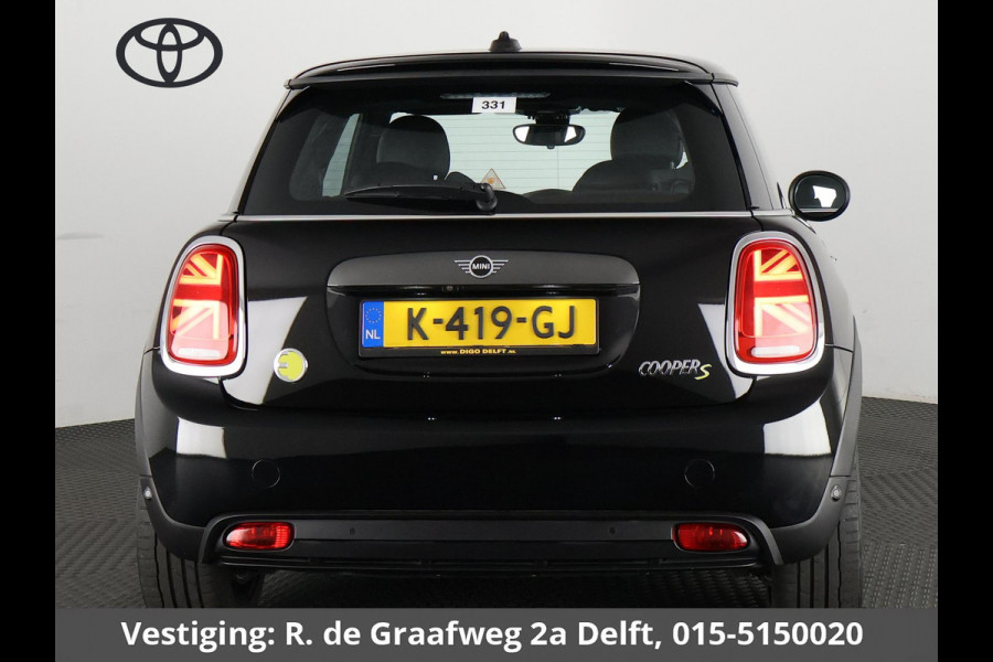 MINI Mini Electric Essential 33 kWh Cooper-S 184 pk | Half Leder | Camera |