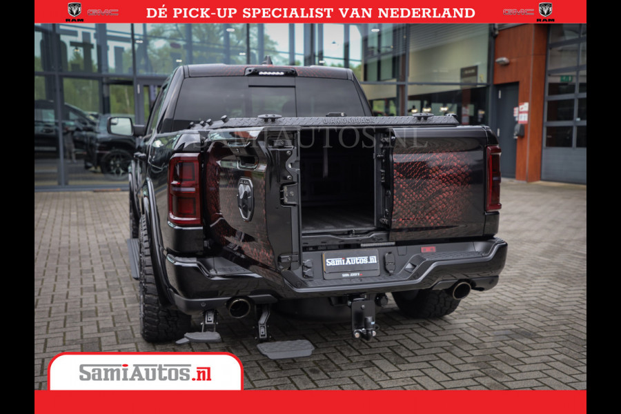 Dodge Ram COBRA EDITION | 1500 Limited Night High Output 540HP 706Nm | Massage + Full Option | De Meest Luxe en Volle Pick-Up in zijn Klas Comfortabele Dubbele Cabine met Royale 5 Zitplaatsen | BPM vrij | Nu Leverbaar uit Voorraad | Voorraad Nr 2368 -  5452 | Cobra package is meerprijs |