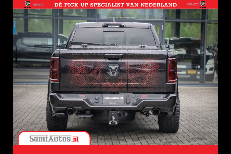 Dodge Ram COBRA EDITION | 1500 Limited Night High Output 540HP 706Nm | Massage + Full Option | De Meest Luxe en Volle Pick-Up in zijn Klas Comfortabele Dubbele Cabine met Royale 5 Zitplaatsen | BPM vrij | Nu Leverbaar uit Voorraad | Voorraad Nr 2368 -  5452 | Cobra package is meerprijs |