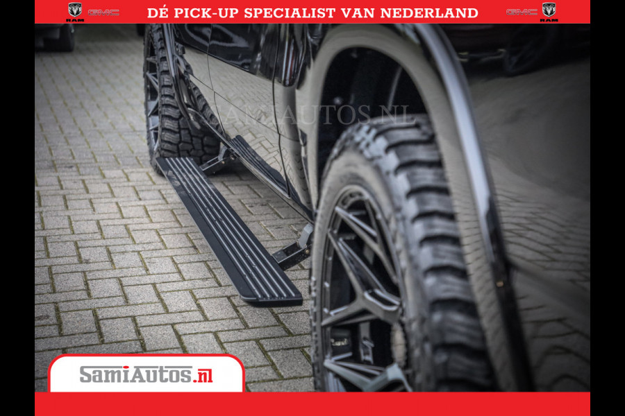 Dodge Ram 1500 Limited Night High Output 540HP 706Nm | Massage + Full Option | De Meest Luxe en Volle Pick-Up in zijn Klasse | Comfortabele Dubbele Cabine met Royale 5 Zitplaatsen | BPM vrij | Nu Leverbaar uit Voorraad | Voorraad Nr 2325 - 5148
