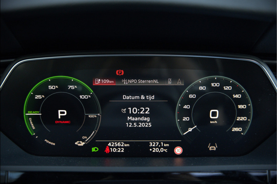 Audi e-tron Sportback 50 quattro S edition 71 kWh | Bang & Olufsen | Panoramadak | S-Line | Keyless | Memory Seats | Stoelverwarming | Ambiance Verlichting | Camera | Adaptive Cruise Control | Leer | Matrix LED | Luchtvering | B&O