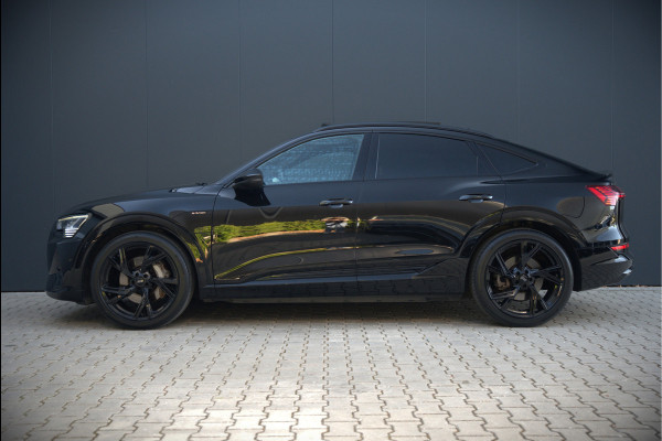 Audi e-tron Sportback 50 quattro S edition 71 kWh | Bang & Olufsen | Panoramadak | S-Line | Keyless | Memory Seats | Stoelverwarming | Ambiance Verlichting | Camera | Adaptive Cruise Control | Leer | Matrix LED | Luchtvering | B&O