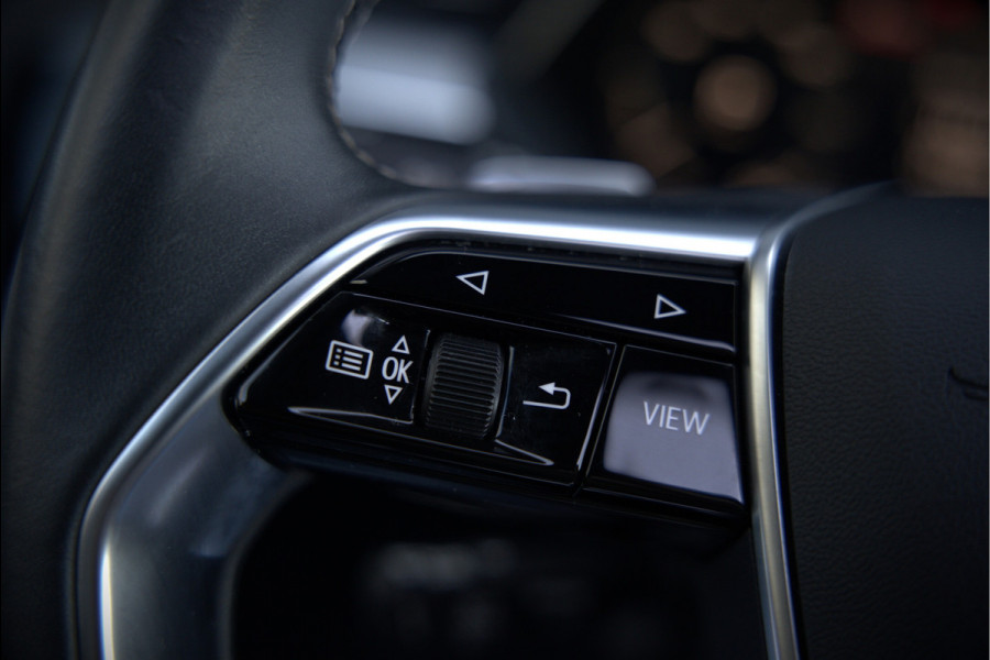 Audi e-tron Sportback 50 quattro S edition 71 kWh | Bang & Olufsen | Panoramadak | S-Line | Keyless | Memory Seats | Stoelverwarming | Ambiance Verlichting | Camera | Adaptive Cruise Control | Leer | Matrix LED | Luchtvering | B&O