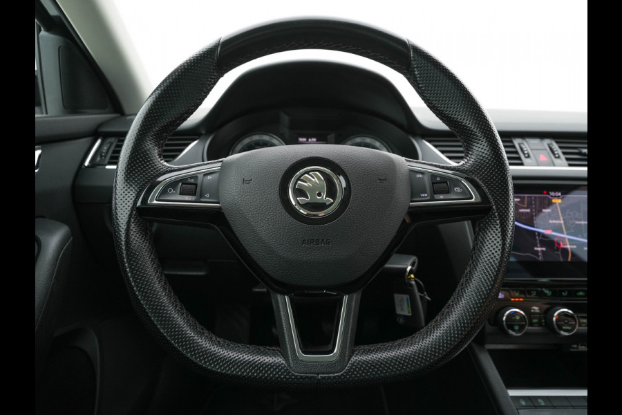 Škoda Octavia Combi 1.6 TDI Greentech Clever Edition *NAVI-FULLMAP | AMUNDSEN-AUDIO | ECC | CRUISE | DAB | APP-CONNECT | PDC | 1/2-LEATHER | COMFORT-SEATS | 16'' ALU*
