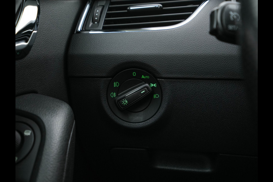Škoda Octavia Combi 1.6 TDI Greentech Clever Edition *NAVI-FULLMAP | AMUNDSEN-AUDIO | ECC | CRUISE | DAB | APP-CONNECT | PDC | 1/2-LEATHER | COMFORT-SEATS | 16'' ALU*