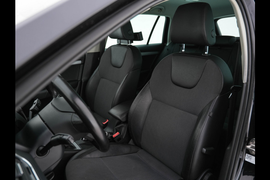 Škoda Octavia Combi 1.6 TDI Greentech Clever Edition *NAVI-FULLMAP | AMUNDSEN-AUDIO | ECC | CRUISE | DAB | APP-CONNECT | PDC | 1/2-LEATHER | COMFORT-SEATS | 16'' ALU*
