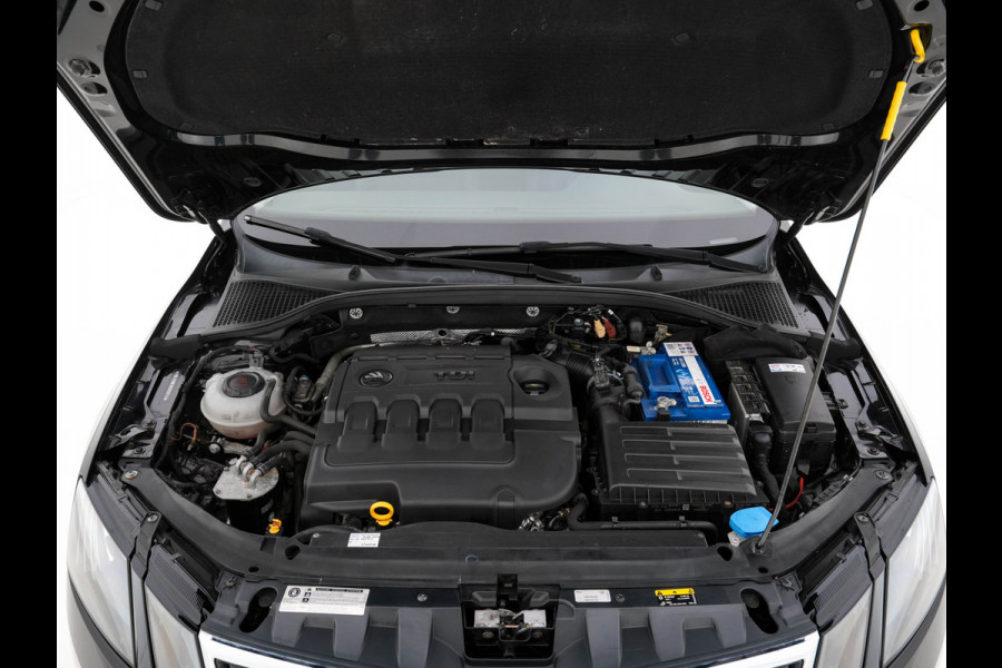Škoda Octavia Combi 1.6 TDI Greentech Clever Edition *NAVI-FULLMAP | AMUNDSEN-AUDIO | ECC | CRUISE | DAB | APP-CONNECT | PDC | 1/2-LEATHER | COMFORT-SEATS | 16'' ALU*