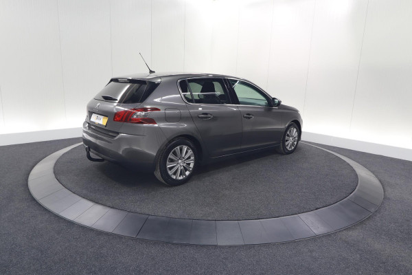 Peugeot 308 PureTech 130 EAT6 Allure | Trekhaak | Camera | Panoramadak | Apple Carplay