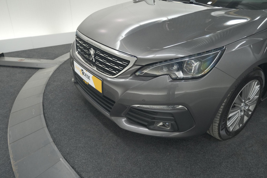 Peugeot 308 PureTech 130 EAT6 Allure | Trekhaak | Camera | Panoramadak | Apple Carplay