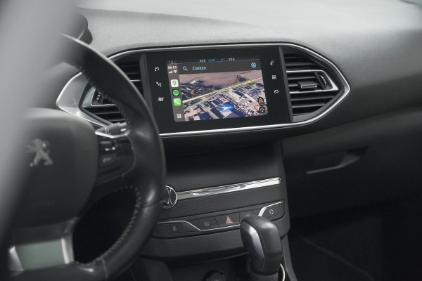 Peugeot 308 PureTech 130 EAT6 Allure | Trekhaak | Camera | Panoramadak | Apple Carplay