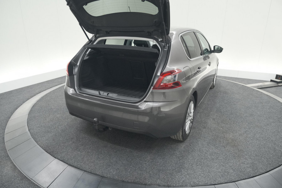 Peugeot 308 PureTech 130 EAT6 Allure | Trekhaak | Camera | Panoramadak | Apple Carplay