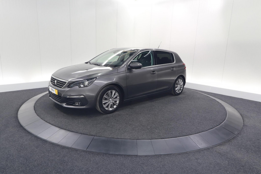 Peugeot 308 PureTech 130 EAT6 Allure | Trekhaak | Camera | Panoramadak | Apple Carplay