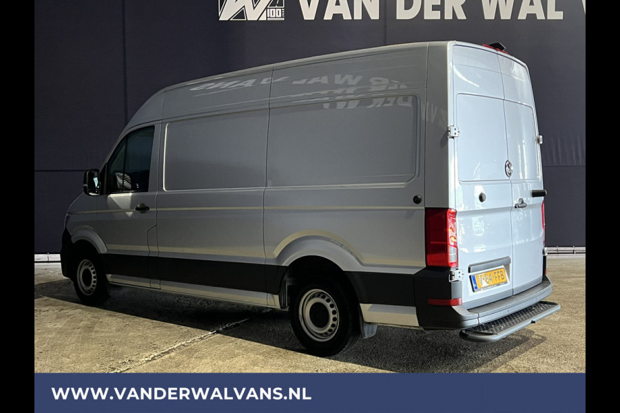 Volkswagen Crafter 2.0 TDI 140 pk L3H3 L2H2 Euro6 Airco | Camera | 3000kg trekvermogen | Apple Carplay Android Auto, CruiseControl, Parkeersensoren, Chauffeursstoel, Bijrijdersbank